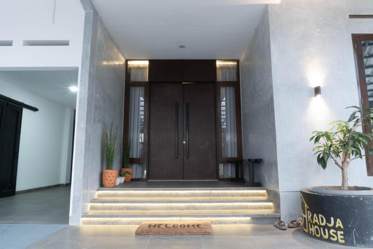 Radja House Cipaku Indah Villa Bandung Exterior photo